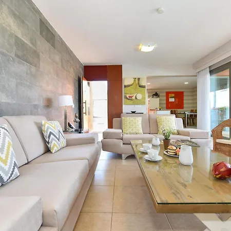 Villa Mira Salobre Luxury Retreat In Gran Canaria Private Outdoor Heatable Pool Bbq Facilities Shaded Outdoor Dining Area Salobre Golf, Las Palmas de Gran Canaria