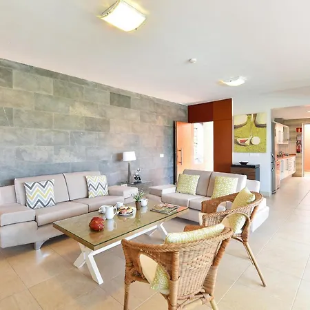 Mira Salobre Luxury Retreat In Gran Canaria Private Outdoor Heatable Pool Bbq Facilities Shaded Outdoor Dining Area Salobre Golf, * Las Palmas de Gran Canaria
